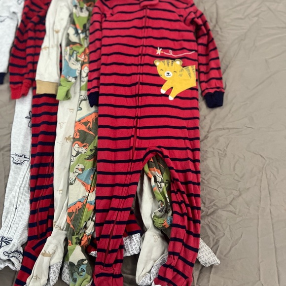 8 New Carters Footed Pajamas Size 24 Month - Picture 5 of 9